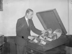 Wedding Prints: Serving dishes with their covers - wedding presents for the Duke of Kent and Princess