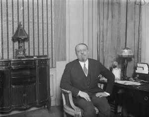 Settling Italys debt to Britain. Negotiations regarding Italys war debt to