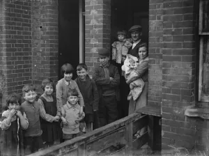 Living Conditions Prints: Sidcup, Council, case. 1935