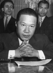 Leader Prints: After the signature of the France - Vietnam accord at the Elysee, Bao Dai held a