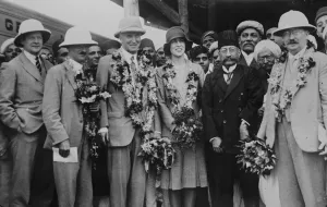 The Simon Commission in India. The members of the Commission photographed with
