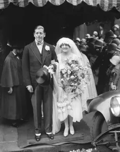 Sir Alfred Monds daughter weds. Sir Alfred and Lady Monds daughter Miss Nora Mond