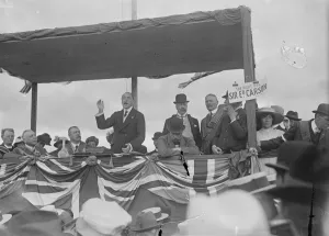 Sir Edward Carson speaking at Drumbeg