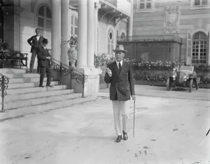 Sir Ian Malcolm 1924