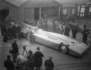 Sir Malcolm Campbells new Bluebird. First appearance at Brooklands. 9 January 1935