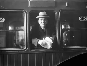 Sir Robert Horne leaves on important financial mission to the east. Sir Robert