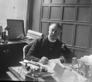 Sir Vansittary Bowater, Conservative Candidate for the City of London. 24 January 1924