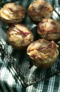 Homemade Prints: Small apple tart made with filo pastry credit: Marie-Louise Avery / thePictureKitchen