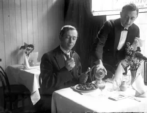 Eating Prints: The snail season opens in a Soho restaurant 18 October 1922