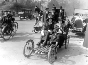Framed Print : Society in the Park Lady Warrender out for a drive (at wheel) Miss Audry James