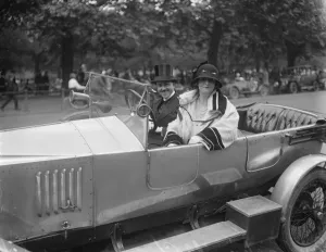 Society in the park. Mrs Tankerville Chamberlain in Hyde Park. 24 June 1923