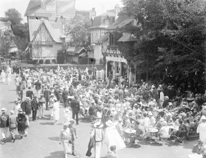 Sociiety at Deauville Cocktail time outside the Casino 25 July 1924