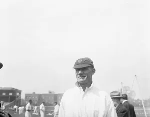 Sportsman Prints: South African cricketers. Arthur William Dave Nourse ( Natal ). 1924