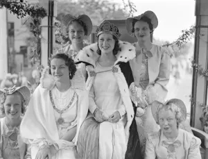 Southend-on-Sea carnival. The Carnival Queen, Miss Frances Haywood with her attendants