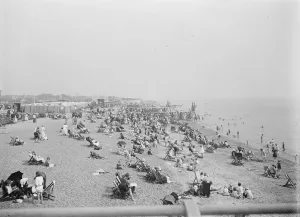 Leisure Prints: Southsea is a seaside resort located in Portsmouth 1925