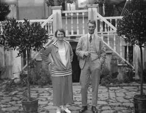 Squadron Leader As Maclaren at home after heroic world flight. Squadron Leader