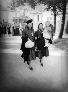 SS Athenia survivors and refugees at Chiselhurst, Kent 1939