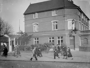 Station Hotel. 1935