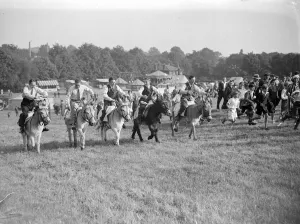 Eccentric Prints: Steve Donaghue well away at the Donkey Derby. 1934