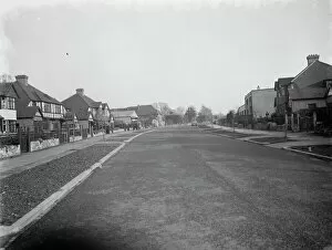 Road Collection: Stone Park Avenue in Beckenham, Kent. 1938