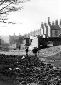 A back street in Shadwell, Stepney, East End 19 October 1950