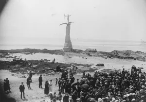 Striking monument to the USA army at St Nazaire, erected at the entrance to harbour