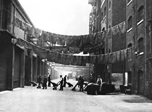 Buildings Collection: Sugar bags hanging out to dry, North Quay, West India Docks, 1900