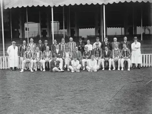 Surrey Club and Ground versus Wanderers at the Oval Cricket Pitch London 25 July 1922
