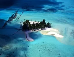 Tranquil Collection: T4. 025. Polynesia. Bora Bora. Aerial view of small island off Bora Bora