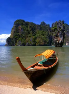 T4. 112. Thailand. Phang Nga Bay. [Khao Phingkan island], famous from the James Bond