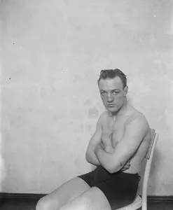 Ted Moore, boxer. 25 November 1927