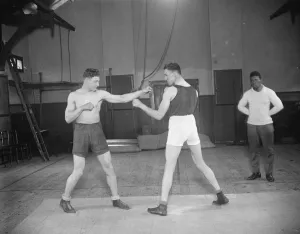 Ted Sandwina, the German - American boxer sparring with Charlie Smith the English heavy weight