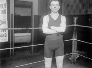 Teddy Baker, boxer. 1 February 1927