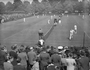 Tennis champions at pre-Wimbledon reception. World-famous tennis players from America