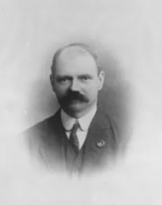 Thomas Gavan Duffy M P ( Labour ) Whitehaven Division, Cumberland November 1922