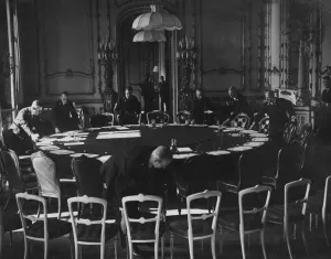1940s Prints: Today, Monday, the eve of the Palestine conference, members of the British delegation