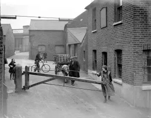 Bicycle Prints: Toll Gate at Stratford, London. 1933