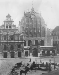 Town Hall and Famous House of the Blackheads 25 September 1920