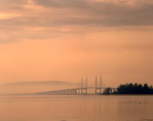 TROPICAL ISLANDS Great Penang bridge, joining island to the Malaysian mainland