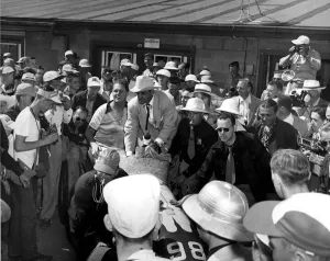 Troy Ruttman and car owner in 1952