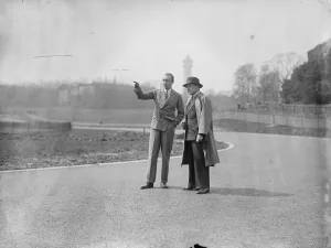 Motorsport TT Race Prints: TT race to be held at new Crystal Palace track?-RAC official pays visit of inspection