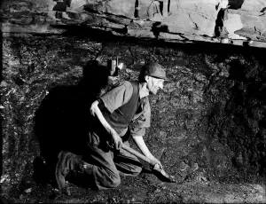 Underground Prints: UK Kent Miner works at the Chislet coal mine. circa. 1930 Picture by John Topham