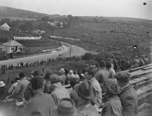 Ulster T T. General view and start. 1932