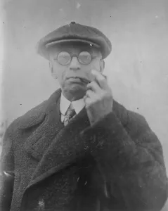 Glasses Prints: Uncle Sams Unconventional Ambassador of the Ruhr Mr George Harvey, of the United