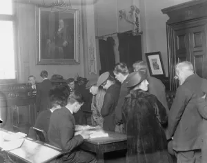Crowds Prints: Unemployed recieve food tickets Bermondsey Town Hall