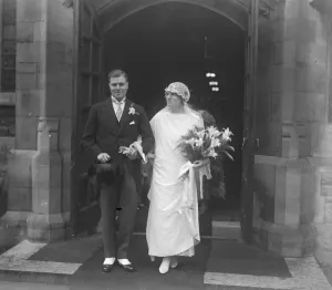 VC of the honourable artillery company weds. Lieut Haine, VC, of the Honourable