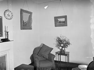 Table Collection: Visitors room at War Memorial Hospital in Shooters Hill, London. 1939