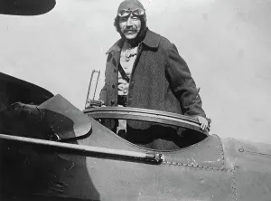 War pictures from Morocco Gen Naulin, the commander in chief, photographed