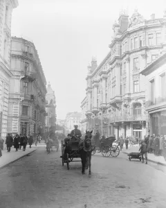 Warsaw Poland The old market place opposite the famous fukier cellars at Warsaw 25