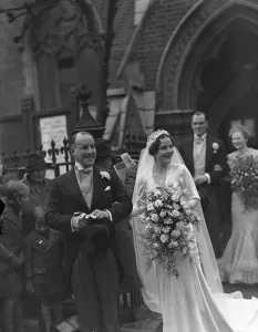 Wedding of Lieutenant Commander Richard R Harris, RN, and Miss Elisabeth Mumford
